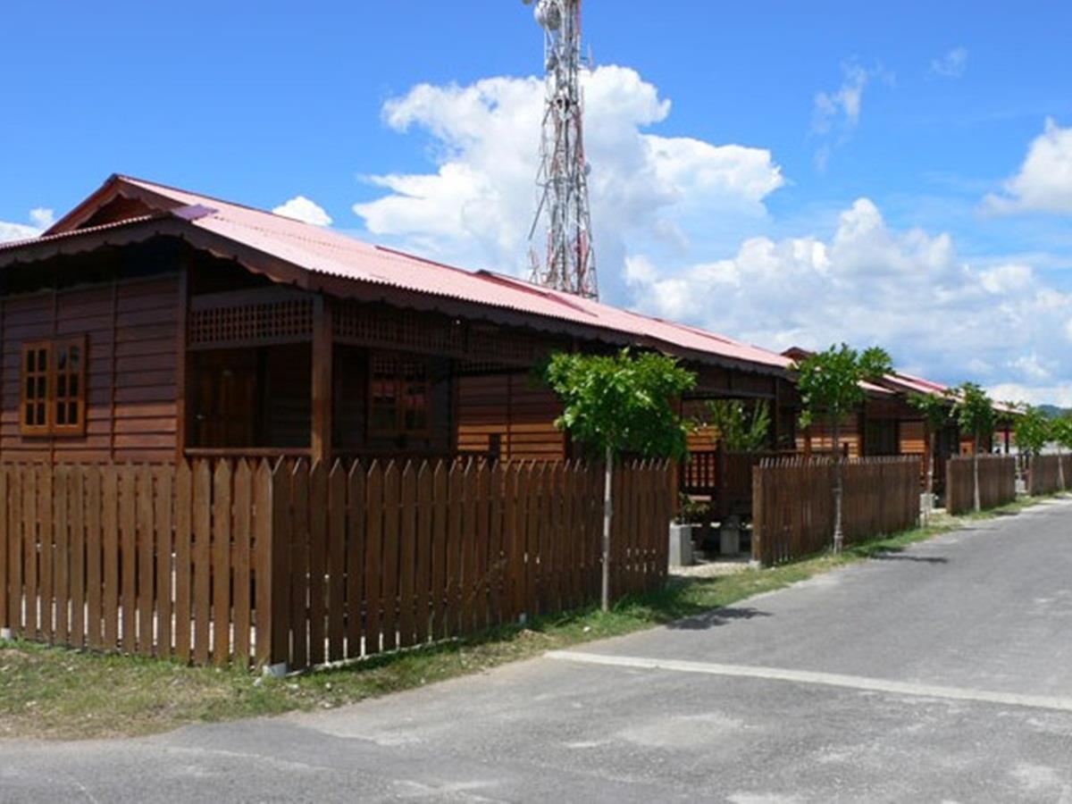 Adina Drive In Motel Langkawi Bagian luar foto